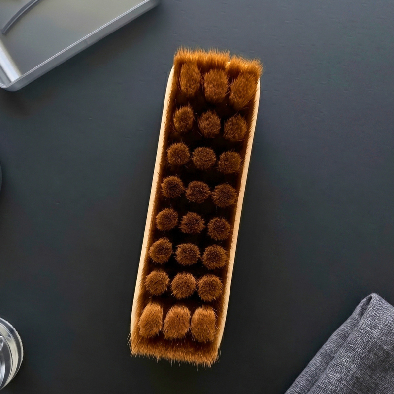 Contouré™ Sculpt & Drain Face Brush